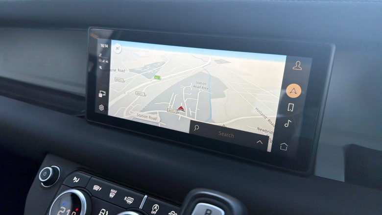 Land Rover Defender 2.0 D240 SE 110 5dr Auto Diesel Estate